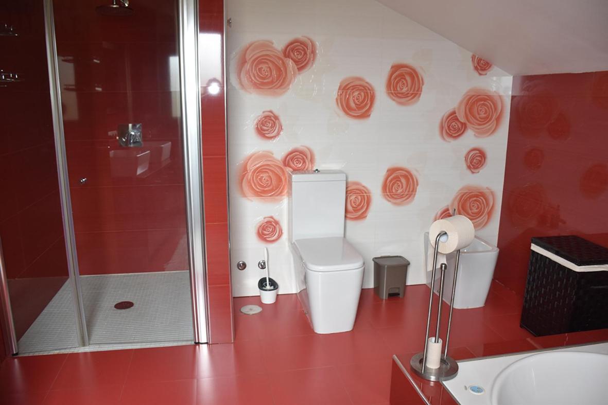 A De Bego Apartment Mougas ภายนอก รูปภาพ